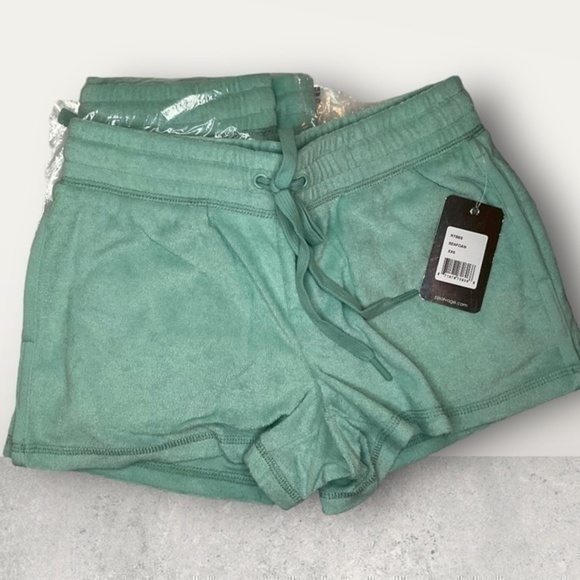 PJ SALVAGE SEAFOAM GREEN TERRY PAJAMA SHORTS W/ POCKETS ~ XXS  001 - Picture 1 of 6